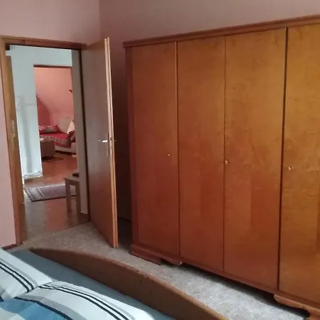 Ferienwohnung Am Wald *
